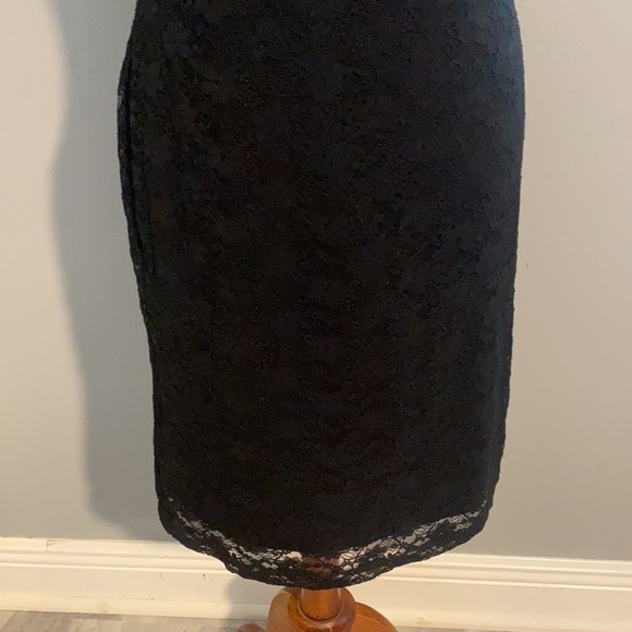 Black Lace Short Sleeved Dress size medium - Picture 3 of 14